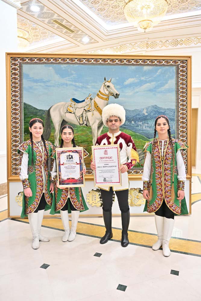 Ahalteke bedewleriniň dünýädäki şan-şöhraty belende galýar